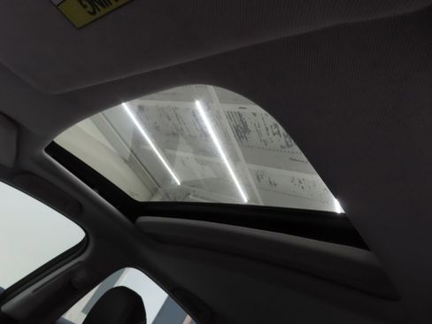 Used 2020 Acura ILX w/ Premium Package image 19