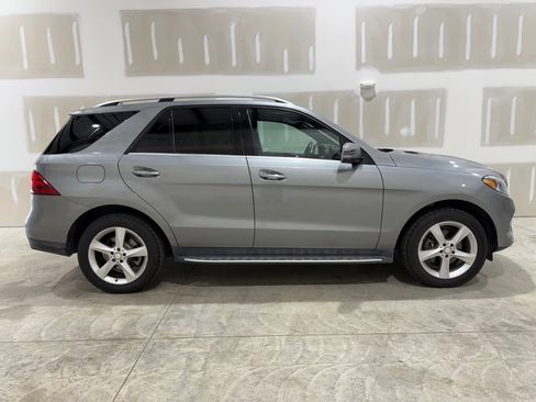 Used 2016 Mercedes-Benz GLE 350 4MATIC w/ Premium Package image 9