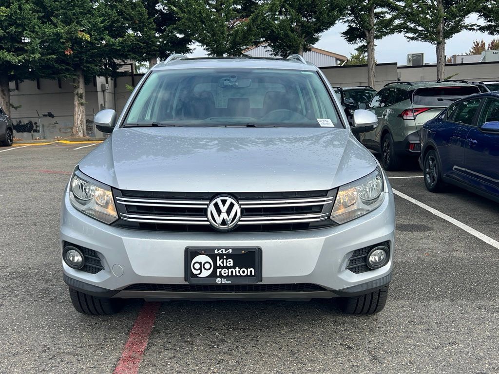 Used 2012 Volkswagen Tiguan S AWD/4WD image 4