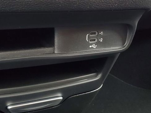 New 2026 Chrysler Pacifica Select FWD image 24