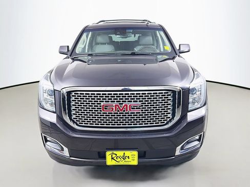 Used 2017 GMC Yukon Denali w/ Open Road Package AWD/4WD image 2
