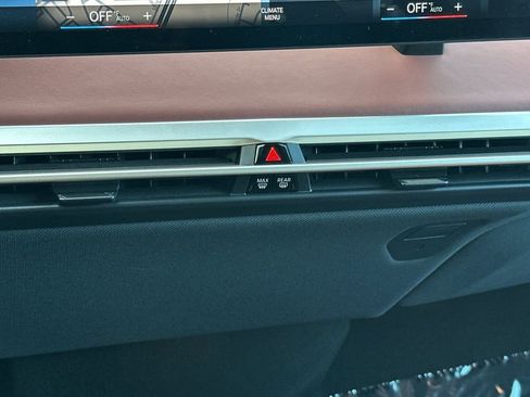 Used 2023 BMW iX M60 image 24