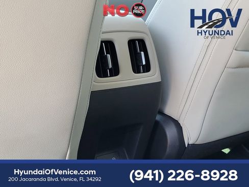 Used 2025 Hyundai Tucson SEL FWD image 17