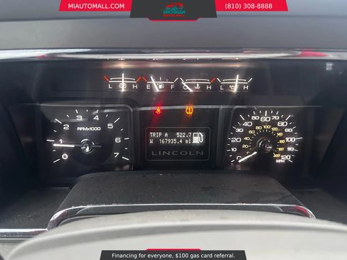 Used 2012 Lincoln Navigator 4WD image 11