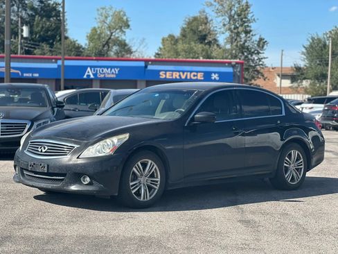 Used 2013 INFINITI G37 x Sedan w/ Premium Pkg AWD/4WD image 1