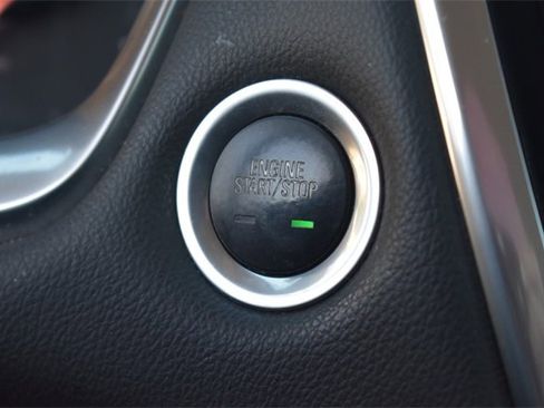 Certified 2019 Chevrolet Traverse LT image 29