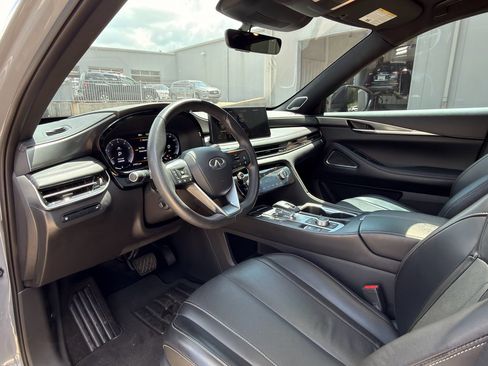 Used 2025 INFINITI QX60 Luxe w/ Black Edition image 11