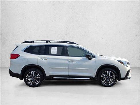 Certified 2026 Subaru Ascent Limited AWD/4WD image 6