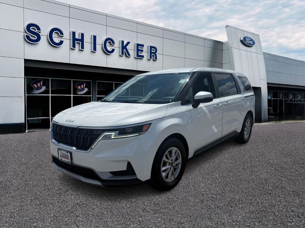 Used 2022 Kia Carnival LX FWD image 4