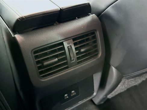 Certified 2023 Nissan Rogue SV w/ SV Premium Package image 35