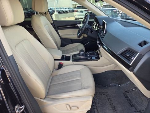 Used 2018 Audi Q5 2.0T Premium Plus w/ Premium Plus Package AWD/4WD image 29