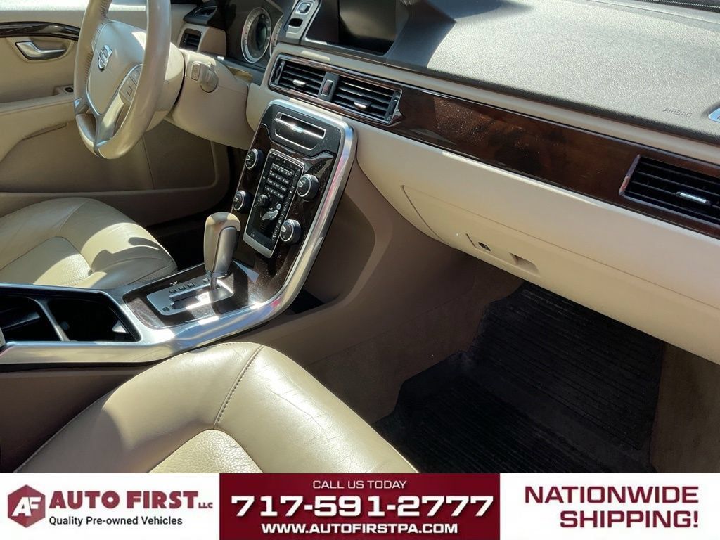 Used 2012 Volvo XC70 T6 AWD/4WD image 18