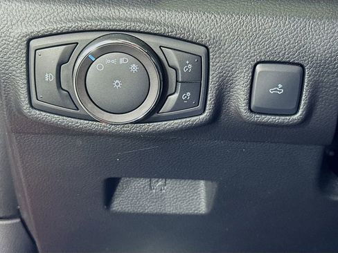 Used 2019 Ford Ranger Lariat w/ Equipment Group 501A Mid image 21