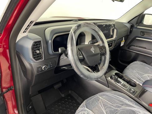 New 2025 Ford Bronco Sport Heritage w/ Convenience Package AWD/4WD image 2