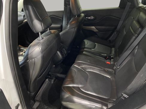 Used 2018 Jeep Cherokee Limited w/ High Altitude Package image 17