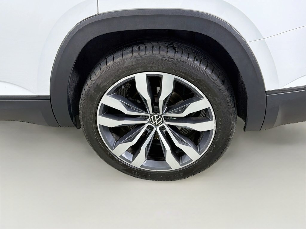 Used 2022 Volkswagen Atlas SE FWD image 32