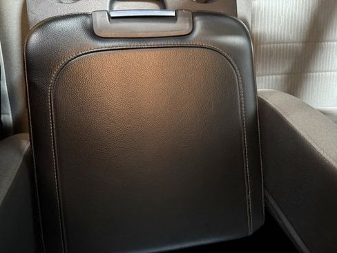 Used 2022 RAM 1500 Classic SLT w/ Electronics Convenience Group image 27