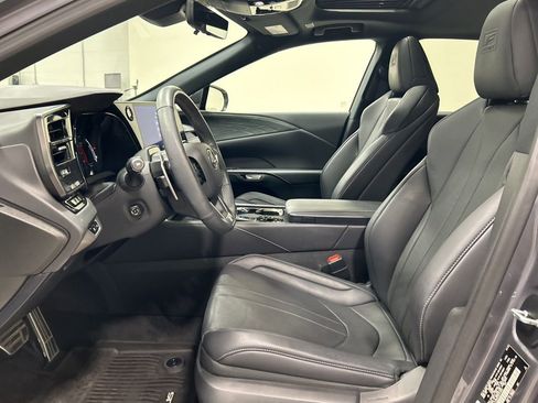 Used 2023 Lexus RX 350 F Sport w/ Cold Area Package image 10
