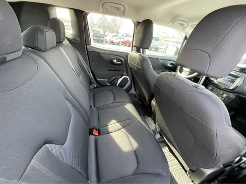 Used 2018 Jeep Renegade Sport w/ Power & Air Group image 23