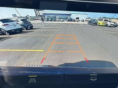 Certified 2022 Chevrolet Silverado 1500 RST w/ Max Trailering Package AWD/4WD image 26