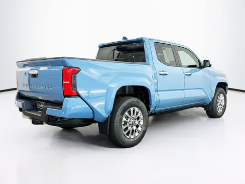 Used 2026 Toyota Tacoma Limited AWD/4WD image 9