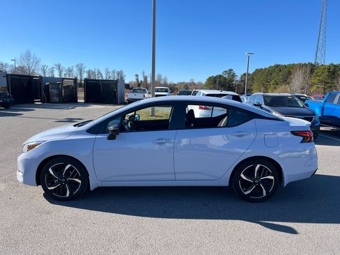 Used 2024 Nissan Versa SR w/ Trunk Package image 5