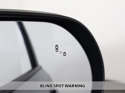 Used 2023 Kia Soul LX w/ LX Technology Package image 4