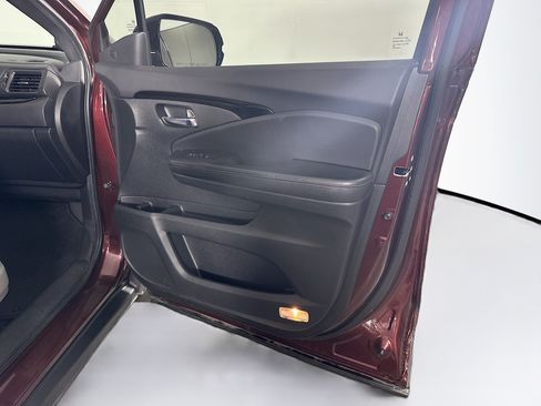 Used 2019 Honda Passport Elite image 35
