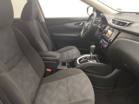 Used 2016 Nissan Rogue SV AWD/4WD image 21