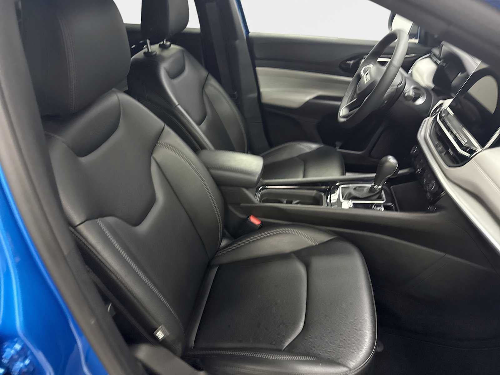 Used 2026 Jeep Compass Limited AWD/4WD image 23