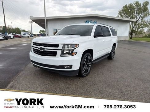 Used 2019 Chevrolet Suburban Premier AWD/4WD image 1