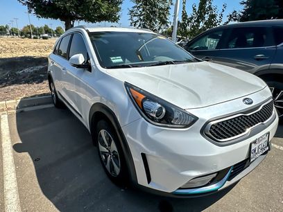Used 2018 Kia Niro EX