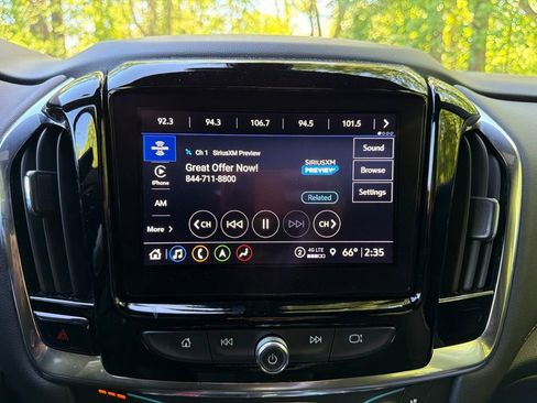 Used 2023 Chevrolet Traverse Premier w/ LPO, Floor Liner Package AWD/4WD image 27