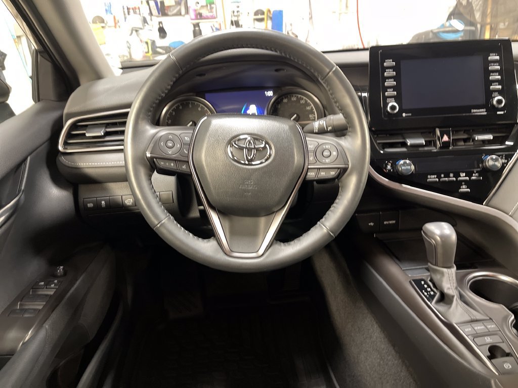 Certified 2024 Toyota Camry SE w/ Cold Weather Package AWD/4WD image 15