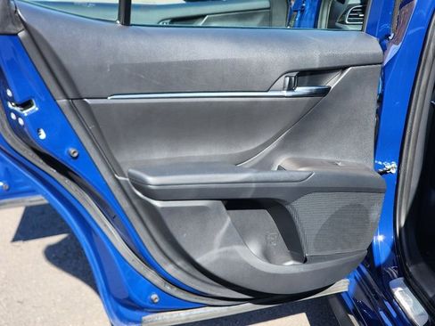 Used 2023 Toyota Camry SE image 23