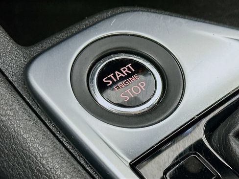 Used 2025 Nissan Sentra SV FWD image 27