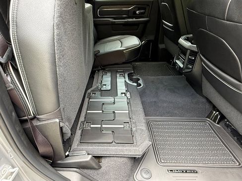 New 2026 RAM 3500 Limited AWD/4WD image 24