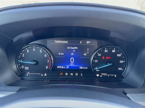 Used 2021 Ford Explorer XLT w/ Equipment Group 202A image 12