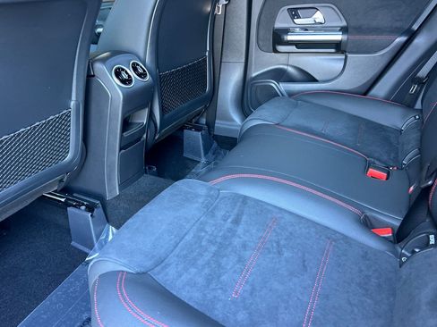 Used 2026 Mercedes-Benz GLA 250 image 21