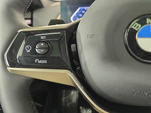 Used 2025 BMW X3 xDrive30i w/ Premium Package image 20