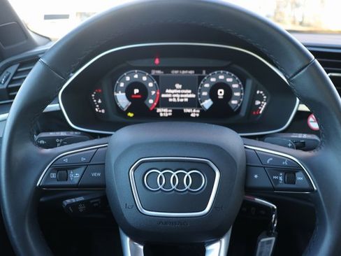 Used 2025 Audi Q3 2.0T Premium image 19