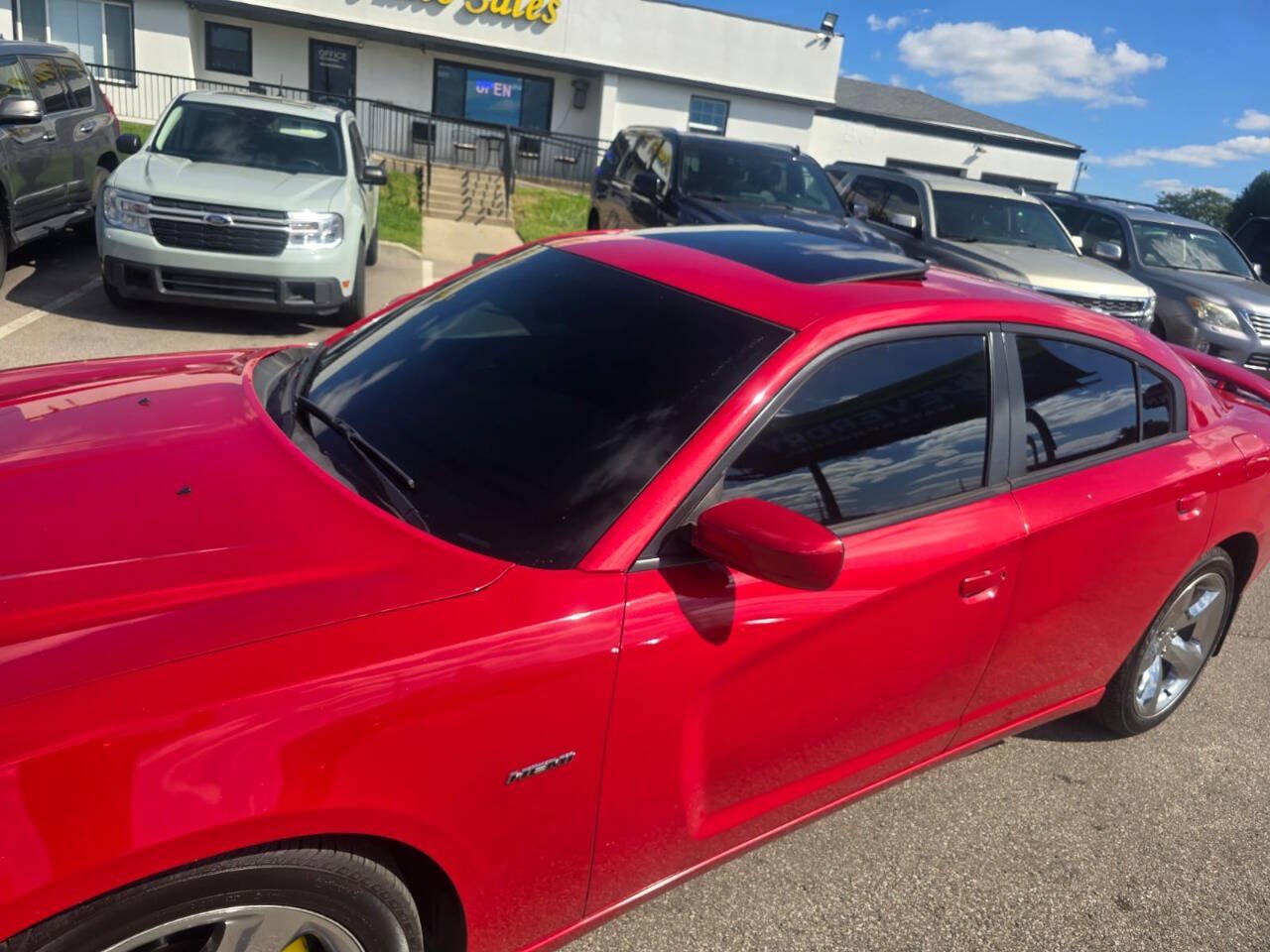 Used 2012 Dodge Charger R/T RWD image 3