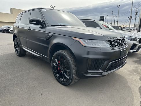 Used 2021 Land Rover Range Rover Sport HST image 3