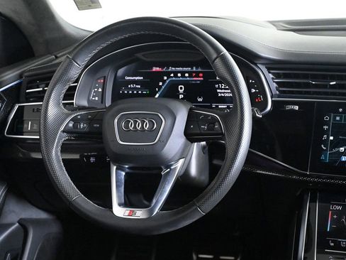 Used 2023 Audi SQ8 Prestige image 10