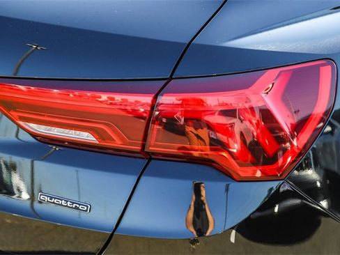 Used 2023 Audi Q3 2.0T Premium image 10