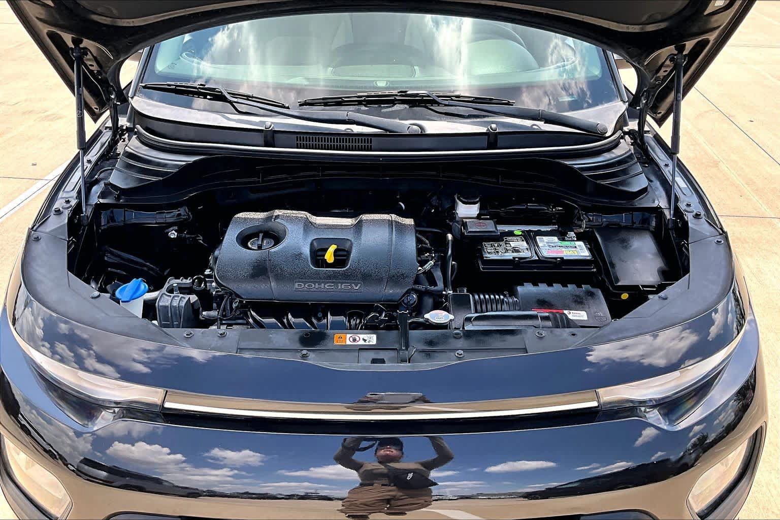 Used 2020 Kia Soul LX FWD image 32