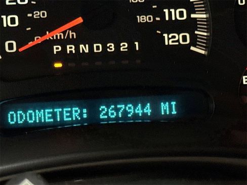 Used 2006 Chevrolet Tahoe LS w/ Smart Select Package image 12