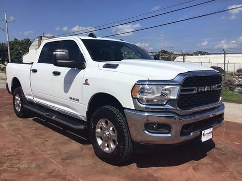 Used 2024 RAM 2500 Big Horn image 7