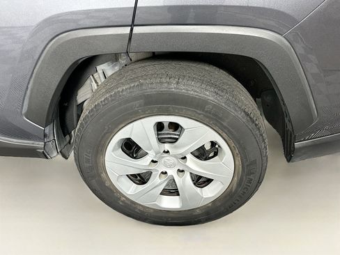 Used 2023 Toyota RAV4 LE FWD image 11