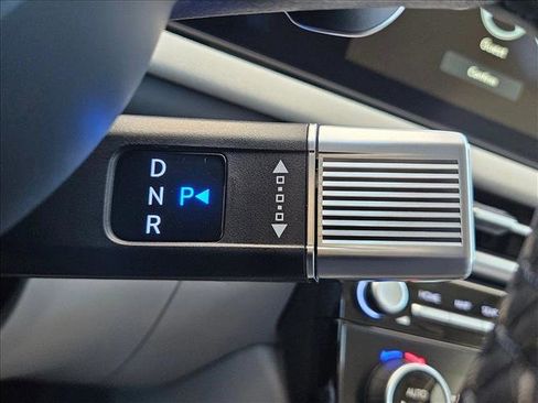 New 2026 Hyundai Tucson Limited image 13